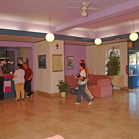 Hotel Istra ราบ ภายนอก รูปภาพ