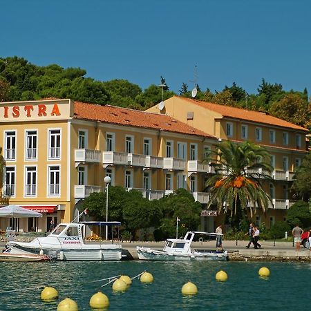 Hotel Istra ราบ ภายนอก รูปภาพ
